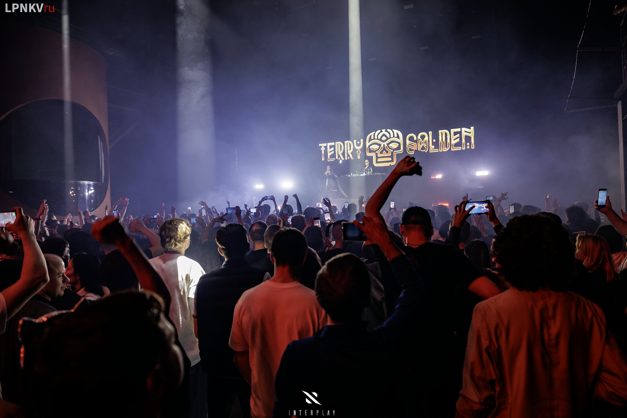 Live performance still 2